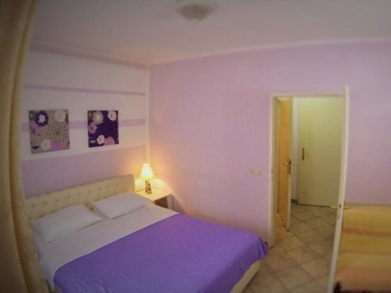 B&B Villa Evandjelina Sremska Kamenica Extérieur photo